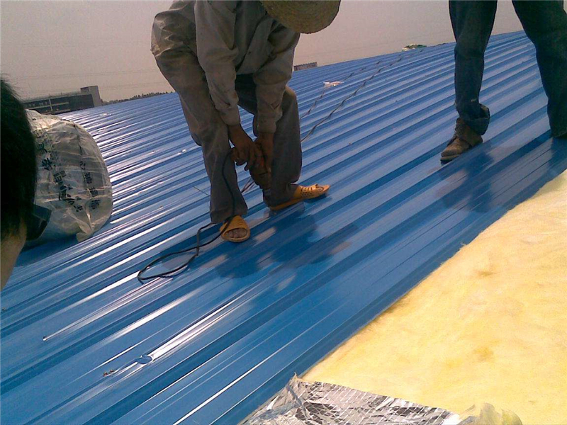 高端巖棉復(fù)合板